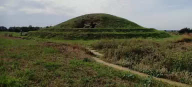 Een rondleiding over de Klekkende Høj-heuvel