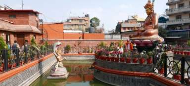 Een rondleiding door de boeddhistische wijk in Kathmandu