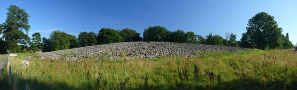 Une butte d'un diamètre de 75 m