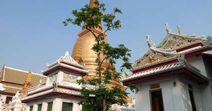 Een rondleiding door de Wat Bowonniwet Vihara-tempel