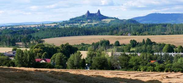 Ascent to Mladějovská horka