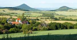 Randonnée à travers Plešivec, Oltářík et la montagne de Leipzig