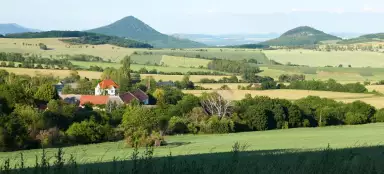 Plešivec, Oltářík 및 Leipzig 산을 통한 하이킹