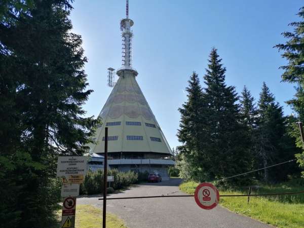 Nadajnik na górze Czarnogóry