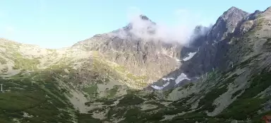 ハイタトラ山脈での数日間のハイキング