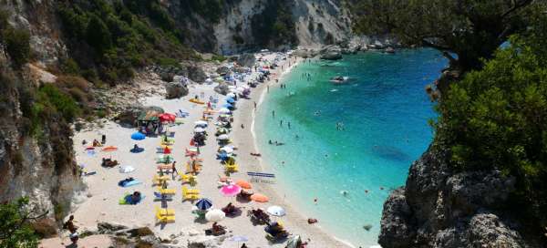 Ausflug zum Strand von Agiofili