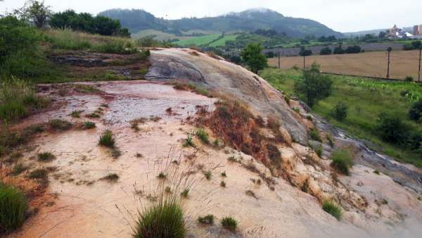 Bešeňovské Travertine