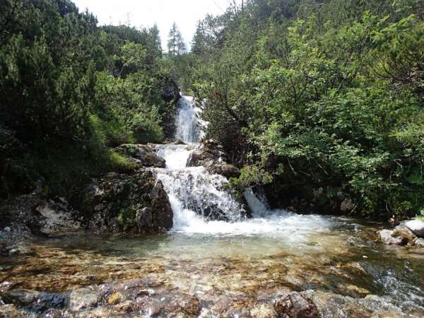 Een kleine waterval