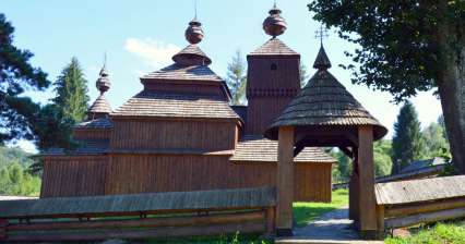Bodružal - drevený kostolík sv. Mikuláša