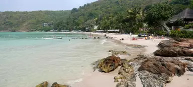 アオプラオで泳ぐ