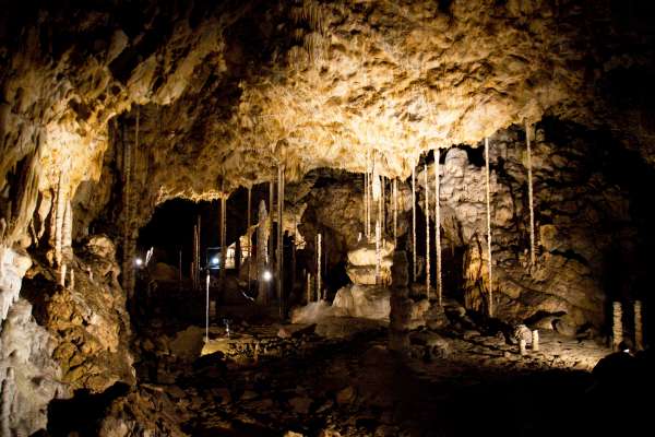 Dekoracja stalaktytowa
