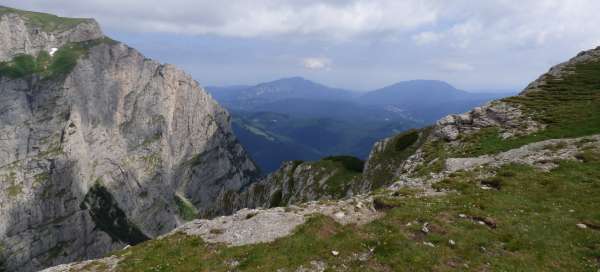 A walk through the Bucegi Mountains: Accommodations
