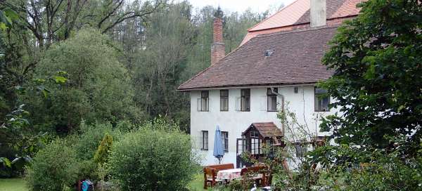 Staré Hobzí - Loucký mill: Accommodations