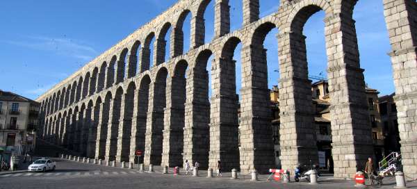 Acueducto romano en Segovia: Alojamientos