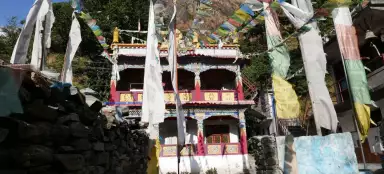 Gompa im alten Syabru