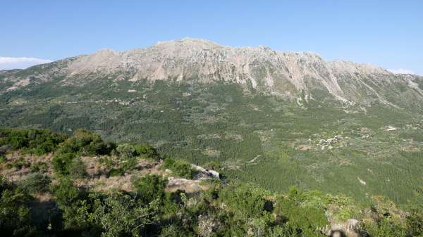 Blick auf Stavrot (1182 m)
