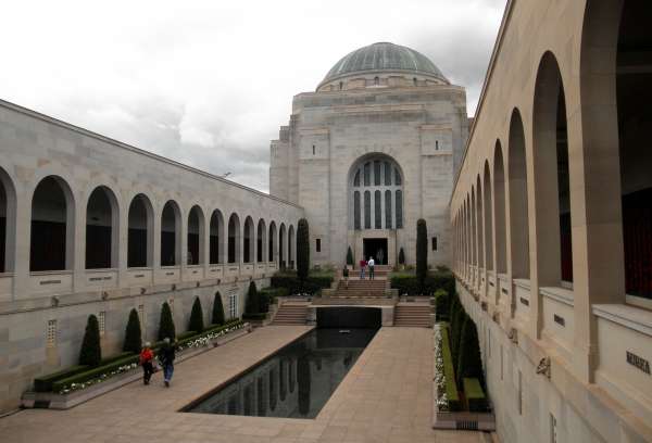 O interior do monumento