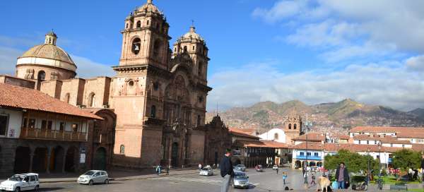 Plaza de Armas v Cuzcu