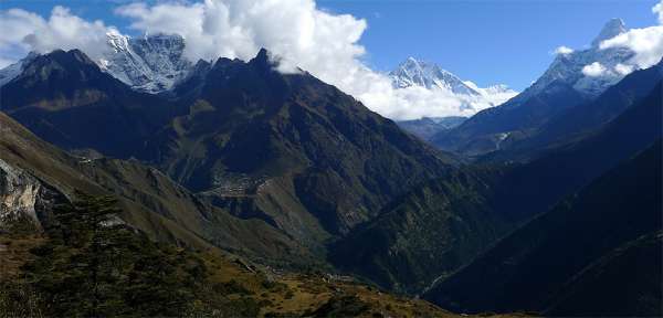 Panorama doliny Dudh Koshi