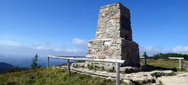 Śladami tragedii Hanče i Vrbata