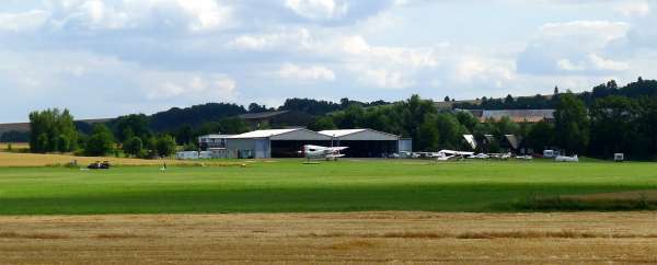 Vista del aeropuerto de Jičín (LKJC)