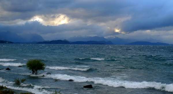 Jazero Nahuel Huapi