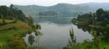 Výlet k jazeru Bunyonyi