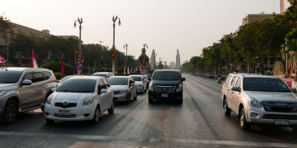 Rua Ratchadamnoen Klang