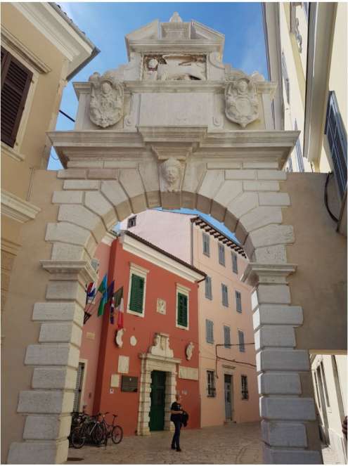 Arco dei Balbi - porta de entrada para a cidade