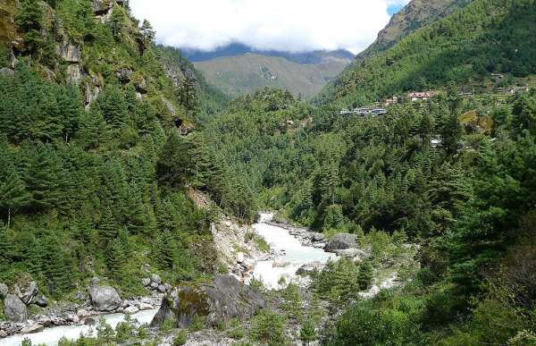 Valle de Dudh Khosi