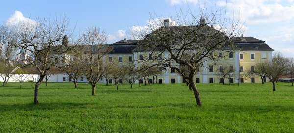 Žďár nad Sázavou Chateau: Weather and season