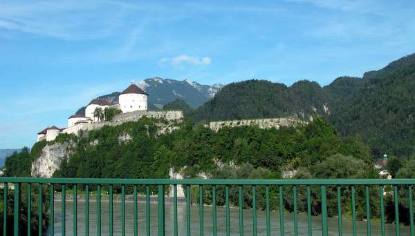 Vista de Kufstein e Petersköpf
