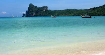 8 TOP: 피피와 크라비에서 가장 아름다운 해변 - 태국에서 가장 유명한 해변 | Gigaplaces.com