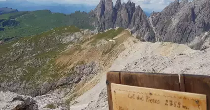 Subida do Col dala Piëres (2747 m)