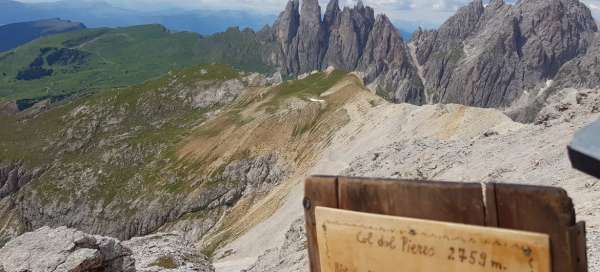 Výstup na Col dala Piëres (2747 m): Ubytování