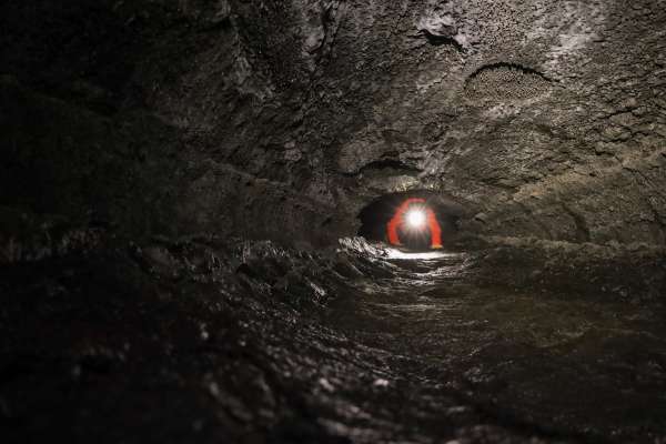 Túneis de lava