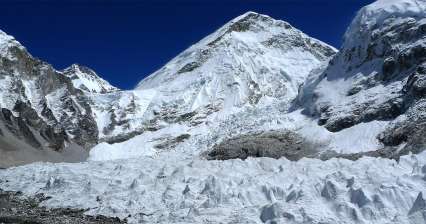 Spalla dell'Everest Ovest