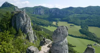 スチョフ城の遺跡