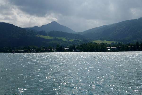 Výhled přes jezero Tegernsee