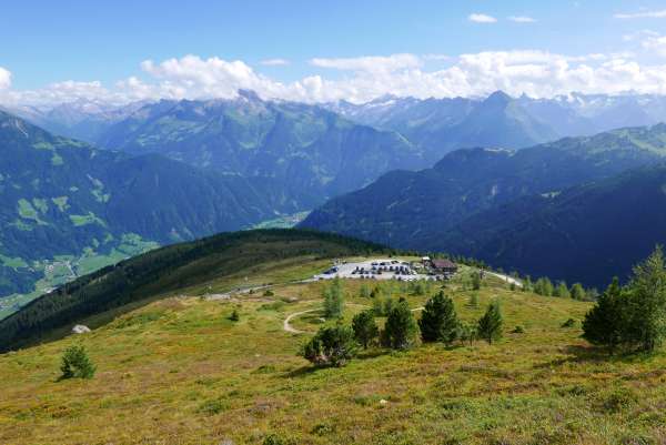 齐勒河谷阿尔卑斯山的壮丽景色