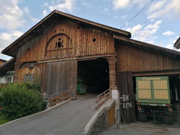 Bauernhaus mitten im Stadtzentrum