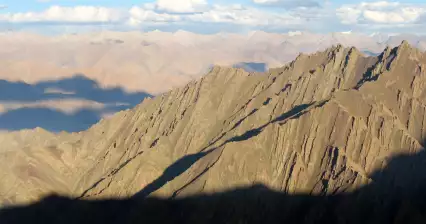 Ascenso al paso Stok La