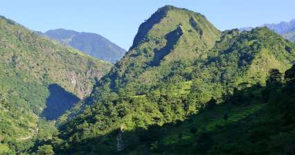 Bahundanda-Hügel