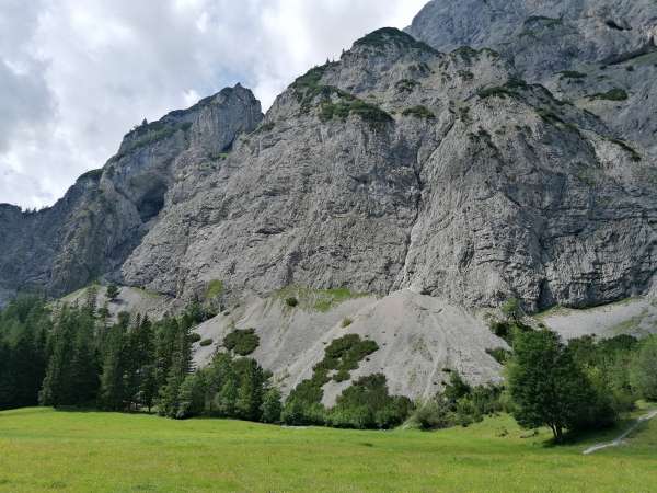 Zona de escalada Gramai