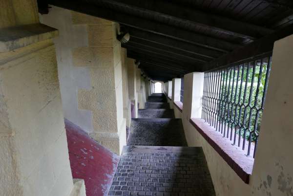Escaleras parroquiales