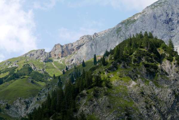 A paisagem dos Alpes Karwendal