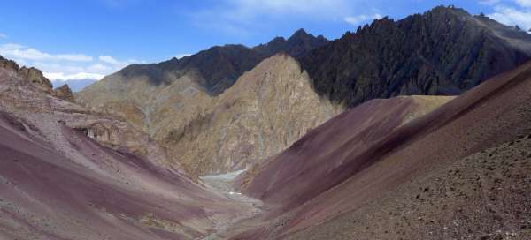 Ein Ausflug ins Purple Valley bei Stok Kangri