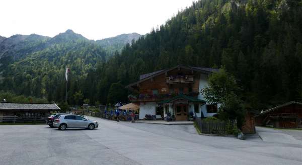 Parking at Gernalm