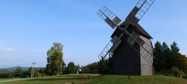 Moulin à vent à Borovnice