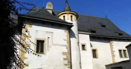 Městský palác Templ